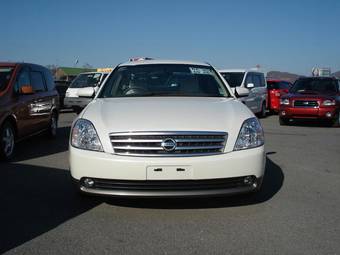 2003 Nissan Teana Pics