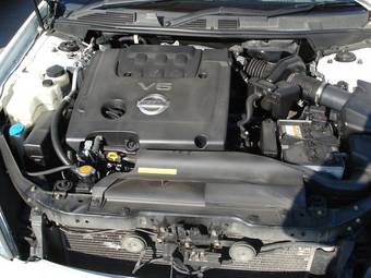 2003 Nissan Teana Pictures