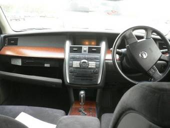 2003 Nissan Teana Photos