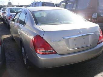 2003 Nissan Teana Pics