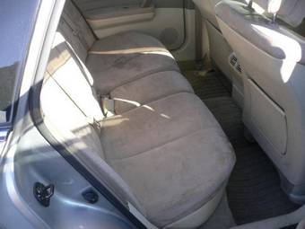 2003 Nissan Teana Photos