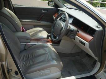 2003 Nissan Teana Pictures