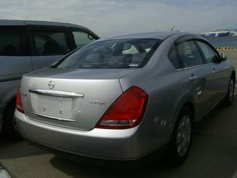 2003 Nissan Teana Pictures