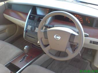 2003 Nissan Teana Pictures