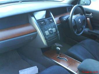 2003 Nissan Teana Pictures