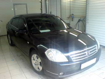2003 Nissan Teana Wallpapers
