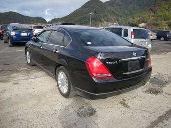 2003 Nissan Teana Pics