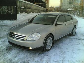 2003 Nissan Teana Pictures