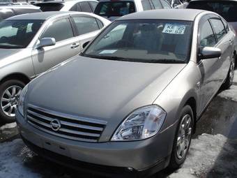 2003 Nissan Teana Images