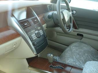 2003 Nissan Teana Pictures
