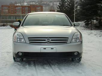 2003 Nissan Teana Pictures