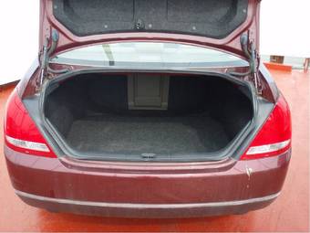 2003 Nissan Teana Photos