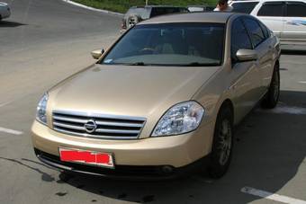 2003 Nissan Teana Pictures