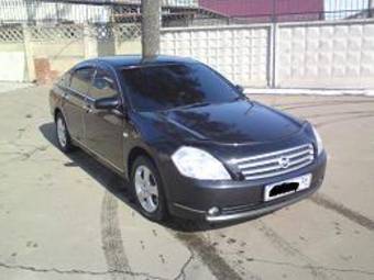 2003 Nissan Teana Pictures