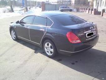 2003 Nissan Teana Photos