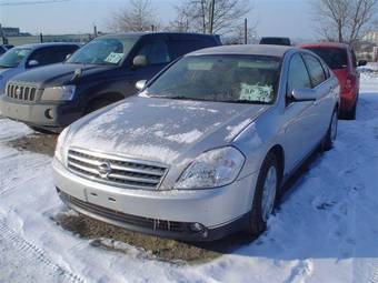 2003 Nissan Teana Photos