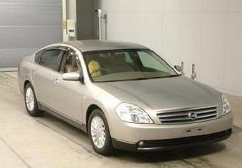 2003 Nissan Teana Pictures