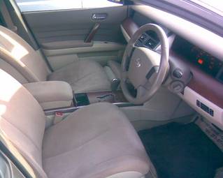 2003 Nissan Teana Pictures