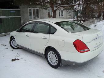 2003 Nissan Teana Photos