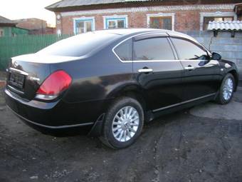 2003 Nissan Teana Pictures