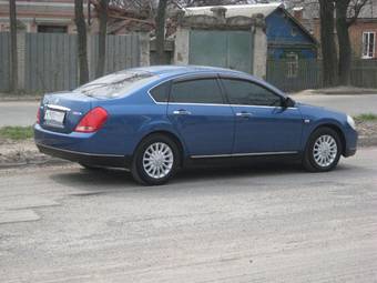 2003 Nissan Teana Pictures