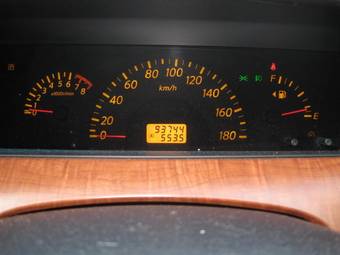 2003 Nissan Teana Pictures