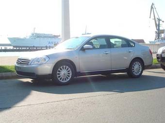 2003 Nissan Teana Pictures