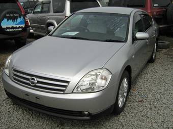 2003 Nissan Teana Pictures