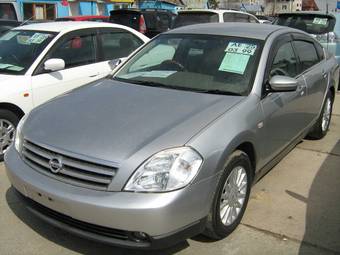 2003 Nissan Teana Photos