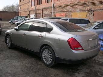 2003 Nissan Teana Photos