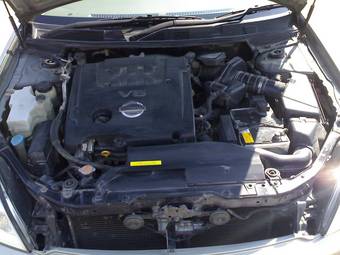 2003 Nissan Teana Photos