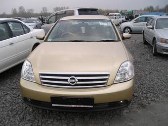 2003 Nissan Teana Photos