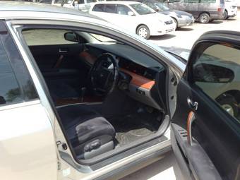 2003 Nissan Teana Pictures