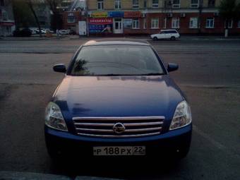 2003 Nissan Teana Pictures