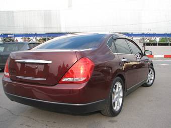 2003 Nissan Teana Photos