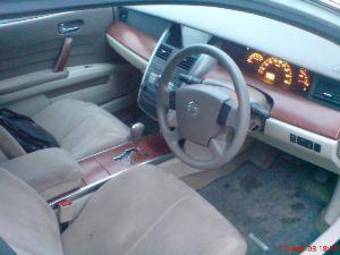 2003 Nissan Teana Pictures