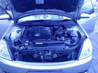 2003 Nissan Teana Photos