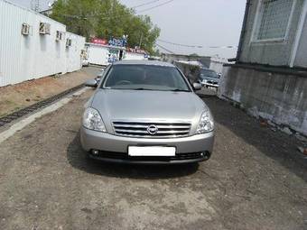 2003 Nissan Teana Photos