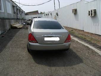 2003 Nissan Teana Pictures