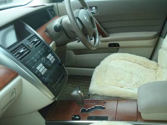 2003 Nissan Teana Pictures