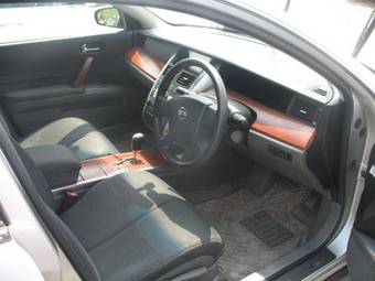 2003 Nissan Teana Photos