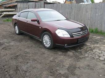 2003 Nissan Teana Pictures