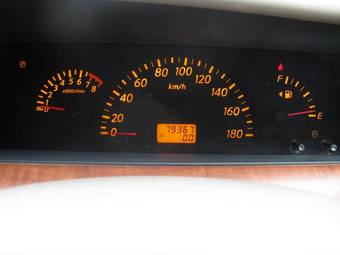 2003 Nissan Teana Photos