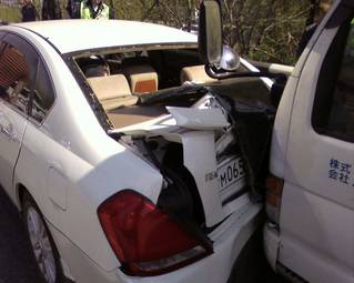 2003 Nissan Teana Pictures