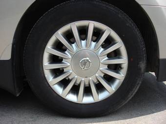 2003 Nissan Teana Pictures