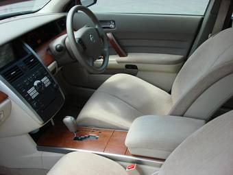 2003 Nissan Teana Pictures
