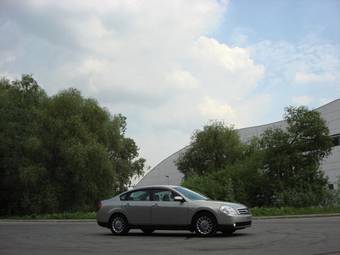 2003 Nissan Teana Photos