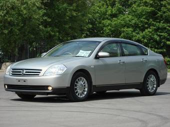 2003 Nissan Teana Photos