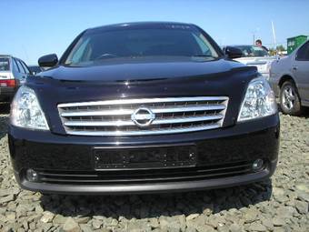 2003 Nissan Teana Pics
