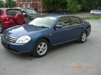 2003 Nissan Teana Pictures